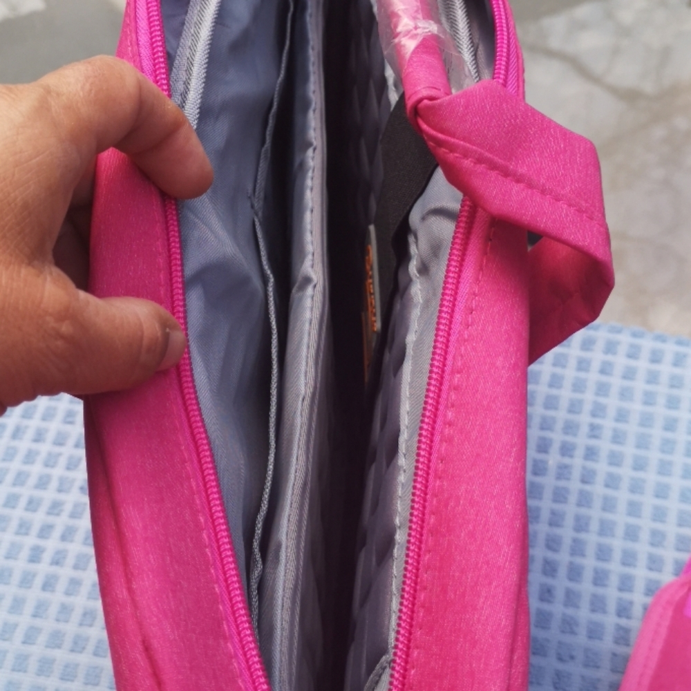 Briefcase - Picture 5 of 5